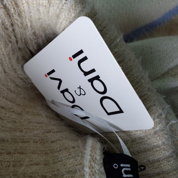 Davi & Dani Womens Ivory Periwinkle Geometric Print Turtleneck Sweater Size 1XL - Picture 8 of 8